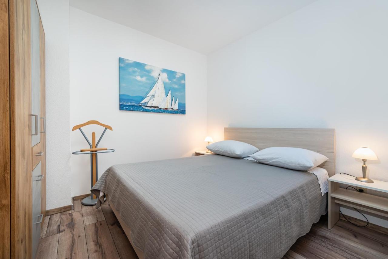Poseidon Apartmani Бибинье Экстерьер фото